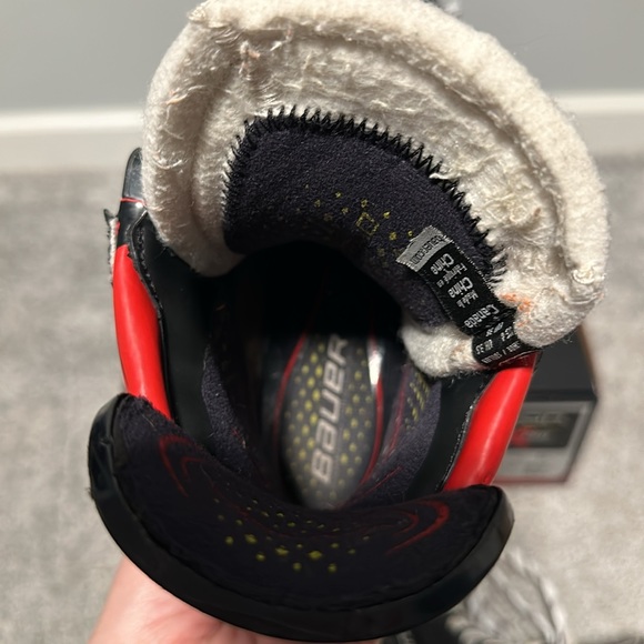 Bauer Vapor 2X Pro Junior Ice Hockey Skates - Picture 7 of 16